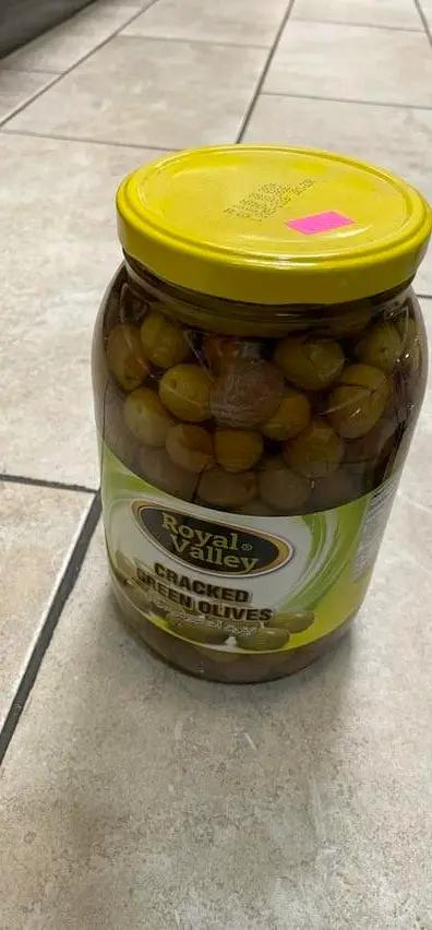 Royal Valley Turkish Style Cracked Green Olive 4.4lb by ROYAL
