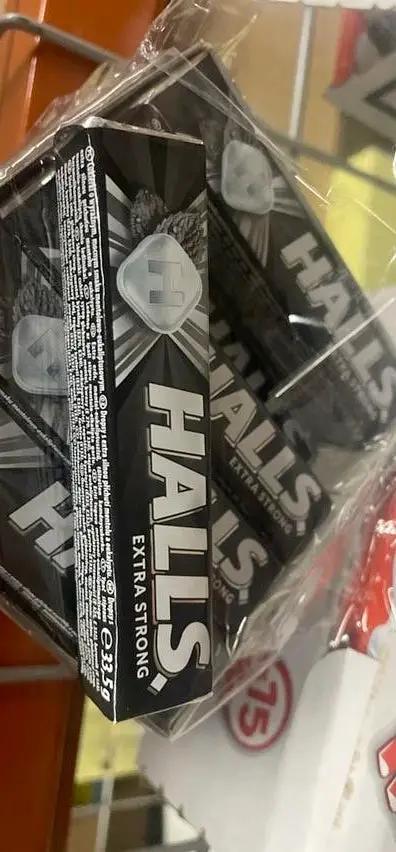 Halls extra string by HALLS