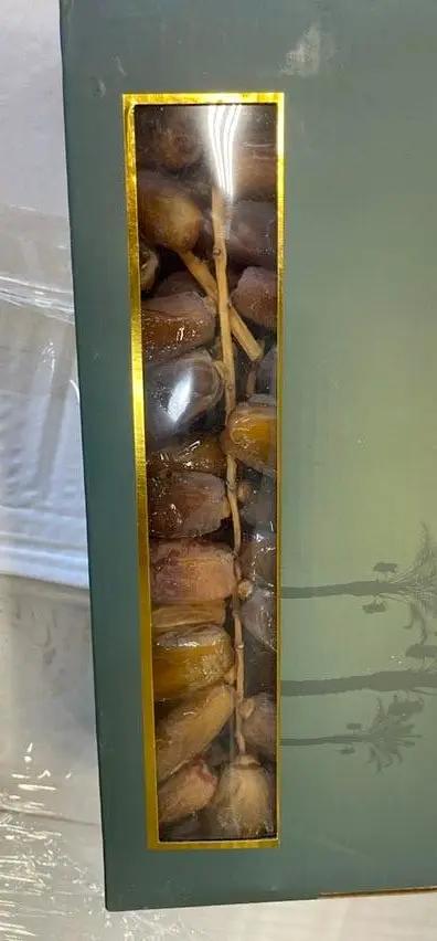 Golden deglet noor dates by GOLDEN