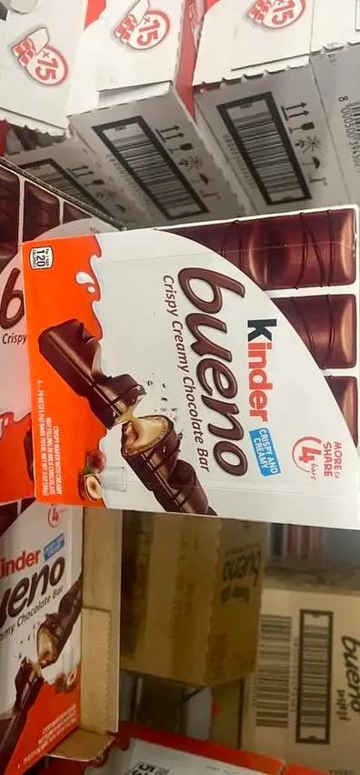 Kinder Bueno Milk Chocolate and Hazelnut Cream, 8 Pack, 4 Individually Wrapped Chocolate Bars, 3 oz Each by KINDER