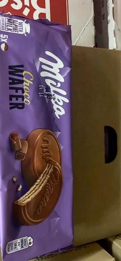 Milka choco waffer by MILKA