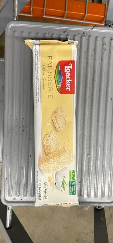 Loacker patisserir by LOACKER