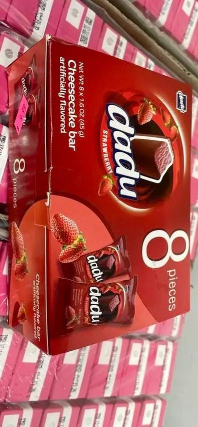 Dadu strawberry cheesecake bar 8 pices by DADU
